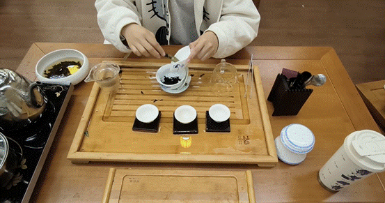 屏幕截图 2025-12-29 180343